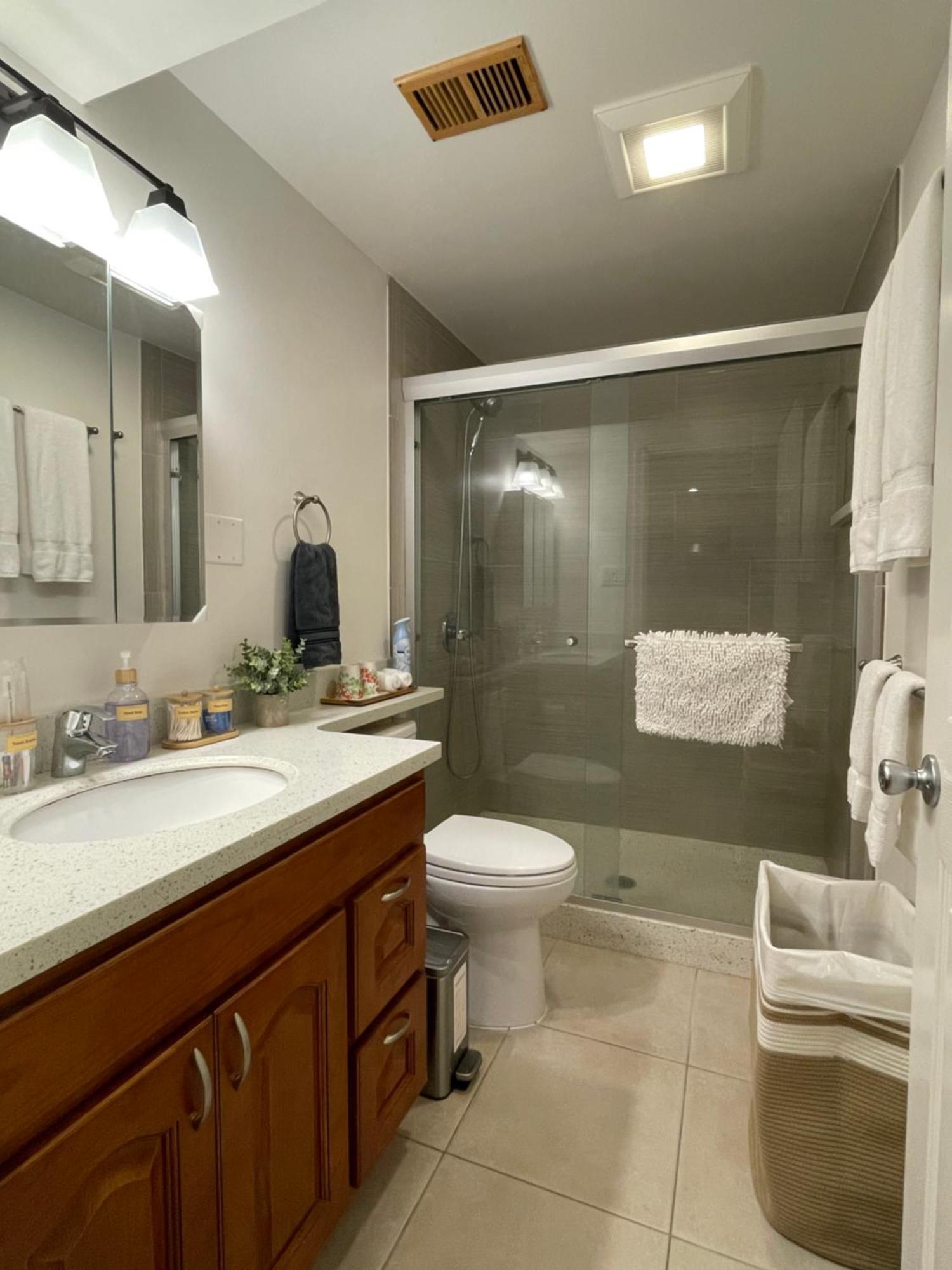9Am Check-In Coastal Getaway - Luxe Suite Near Cliff, Lake & Local Shops Daly City Buitenkant foto